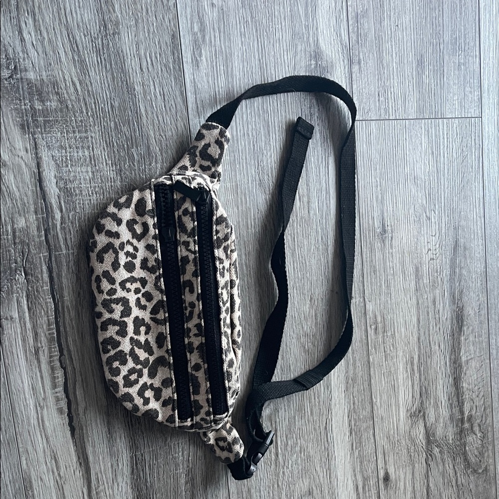 Wild Fable Leopard Print Belt Bag - Black and Cream